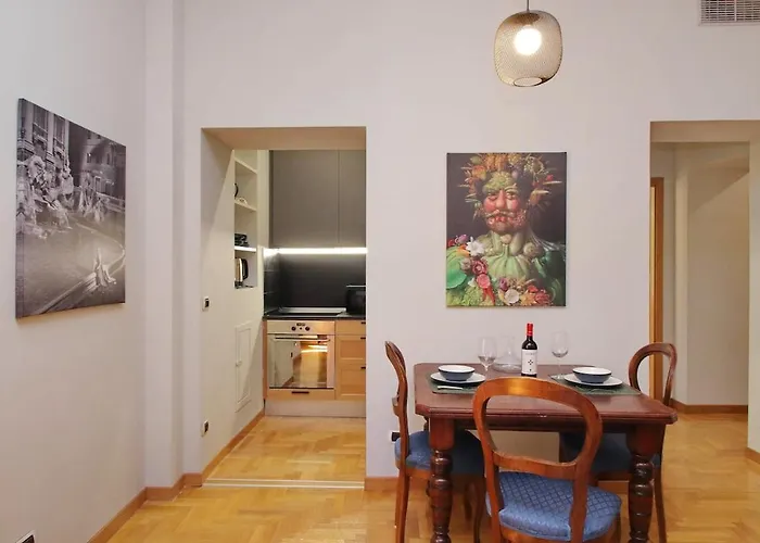 Embrace La Dolce Apartment Rom