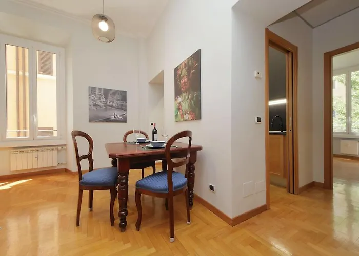 Embrace La Dolce Apartment Rom
